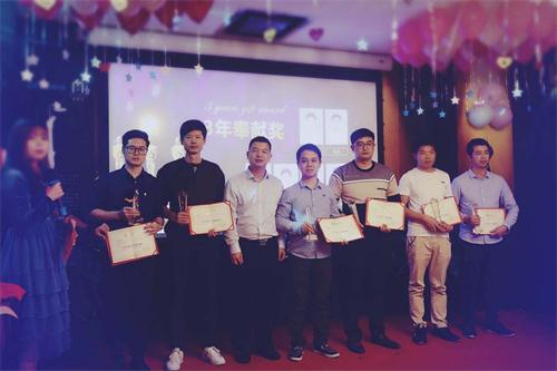 激光打標機廠家-超越激光2018年總結(jié)報告