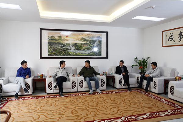 超越激光來訪客戶會談與考察 超越激光來訪客戶會談與考察