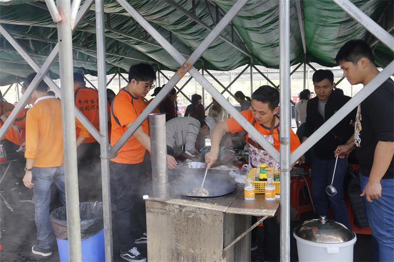 超越團(tuán)隊(duì)廚藝比拼 超越團(tuán)隊(duì)廚藝比拼